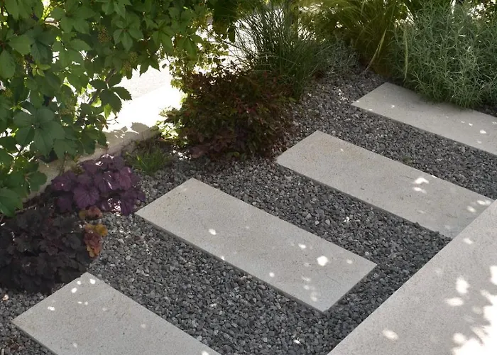 Design Beach Garden Apartment ספליט